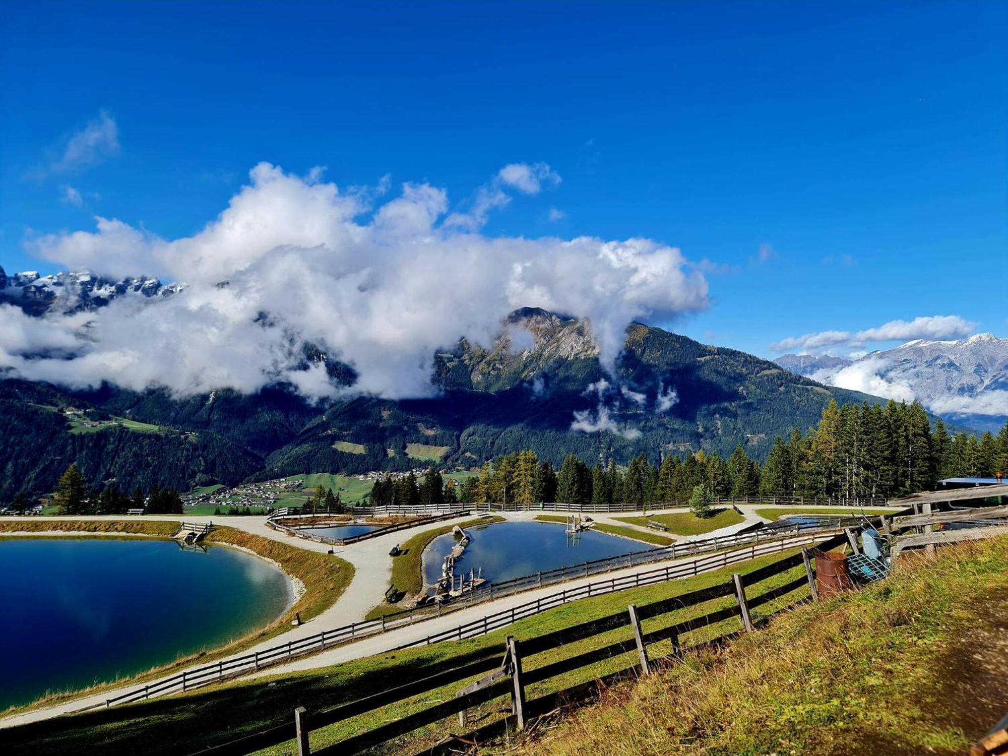 Plush Apartment With Mountain Views Neustift im Stubaital Exterior photo