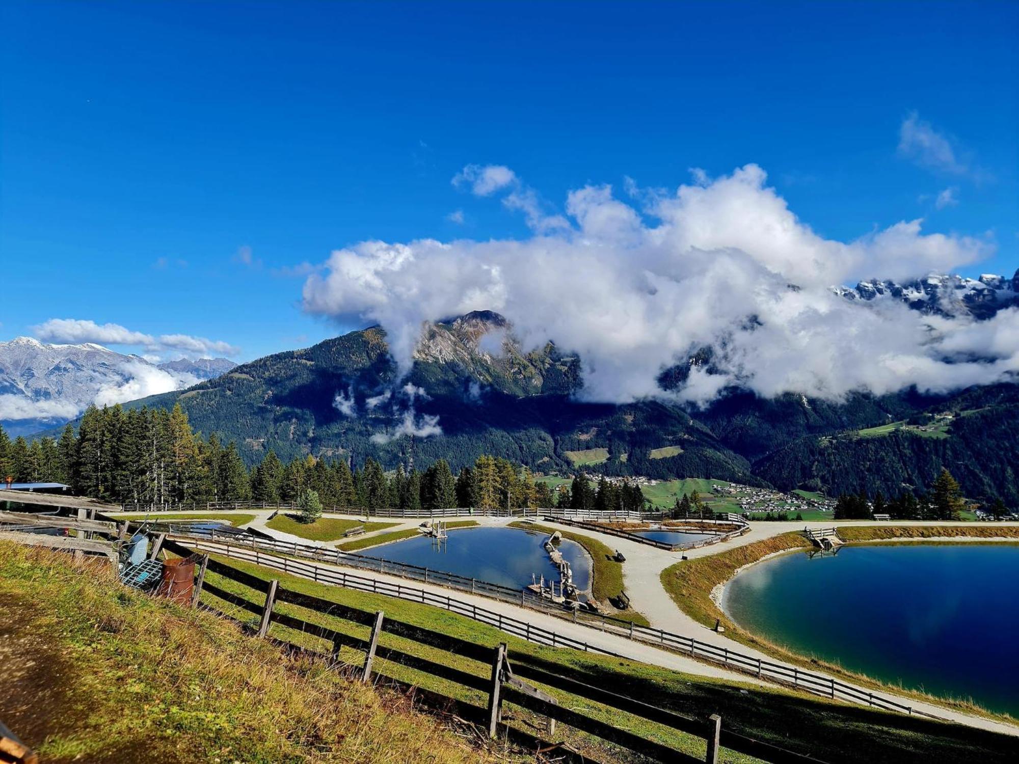 Plush Apartment With Mountain Views Neustift im Stubaital Exterior photo